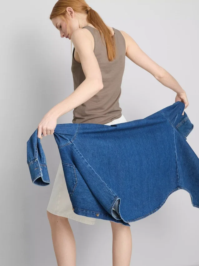 Cotton rich stretch tank