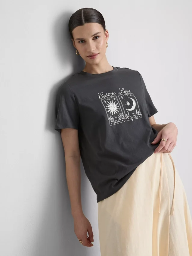 Cotton short sleeve graphic tee