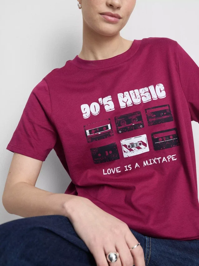 Cotton short sleeve graphic tee