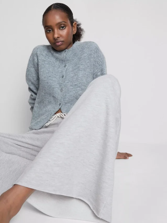 Cozy wide-leg cotton-blend joggers