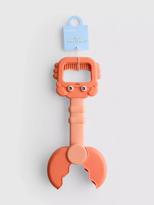 Crab claw sand grabber