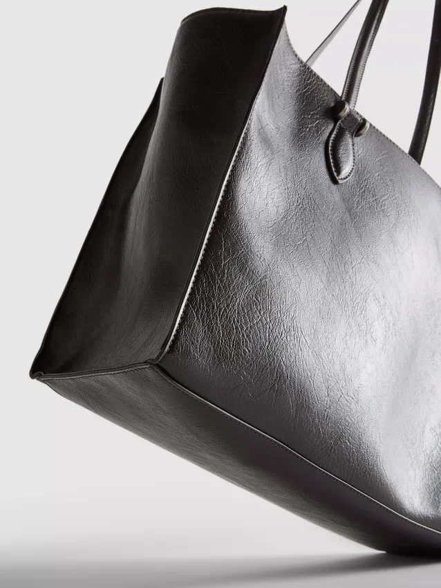 Crackle faux leather tote bag