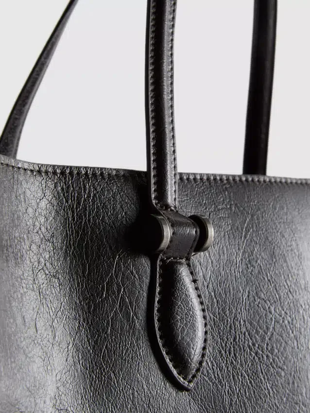 Crackle faux leather tote bag