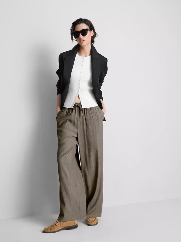 Crinkle wide leg pants
