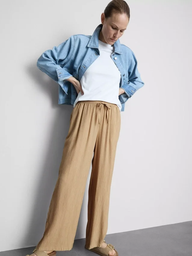 Crinkle wide leg pants
