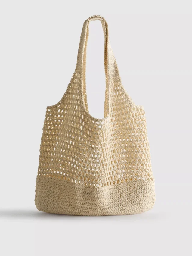 Crochet beach bag