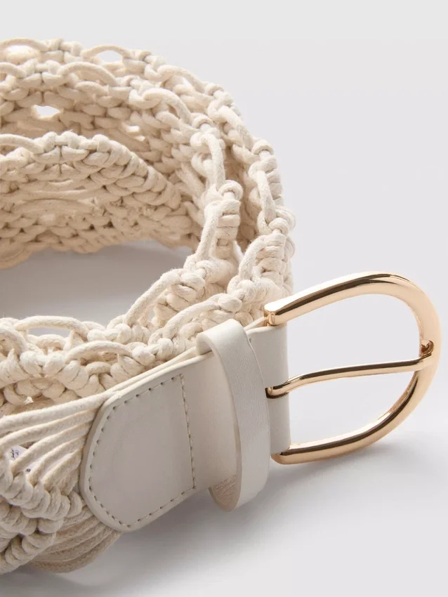 Crochet buckle belt