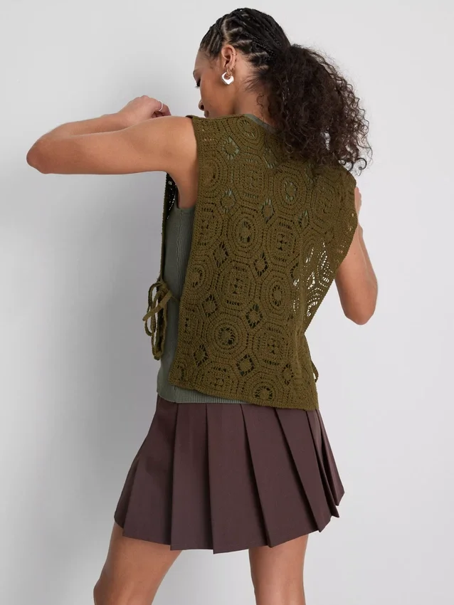 Crochet side-tie tank