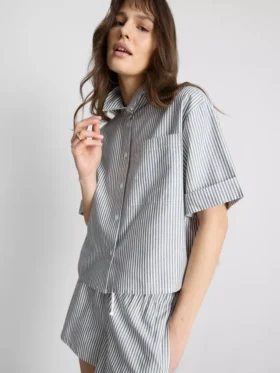 Cropped boxy short-sleeve oxford shirt