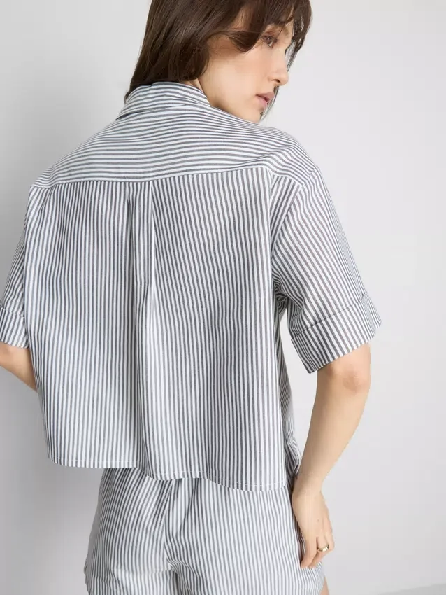 Cropped boxy short-sleeve oxford shirt