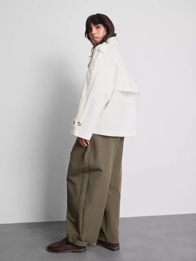 Cropped summer rain jacket