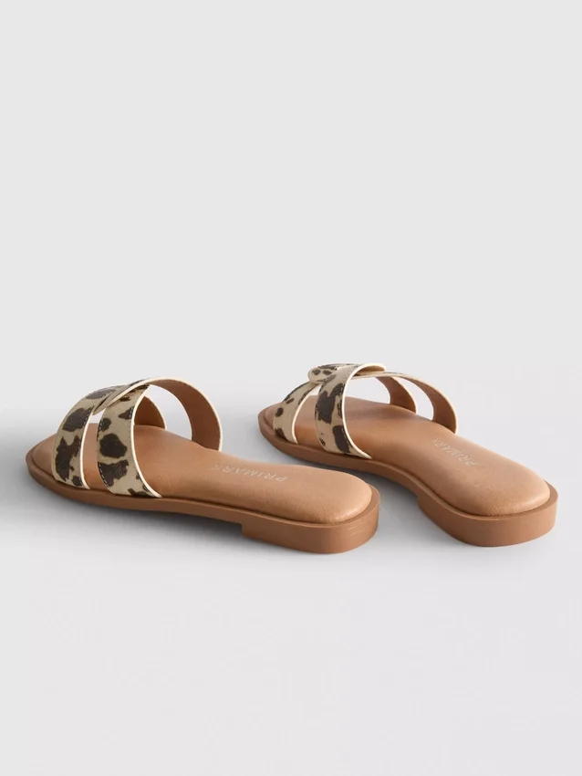 Cross strap mule sandals