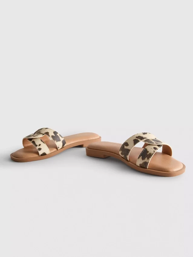 Cross strap mule sandals