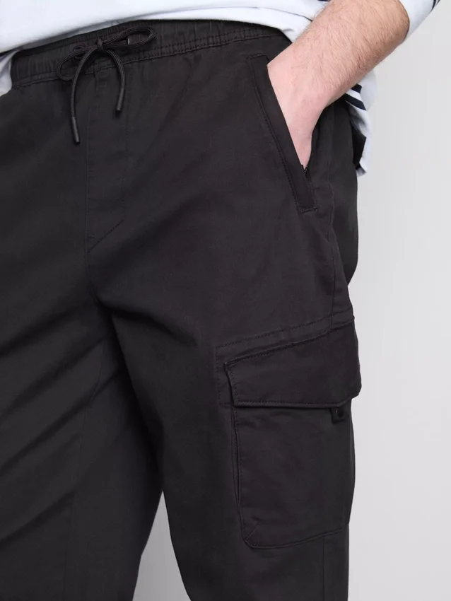 Cuffed cargo joggers