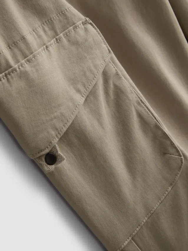 Cuffed cargo joggers