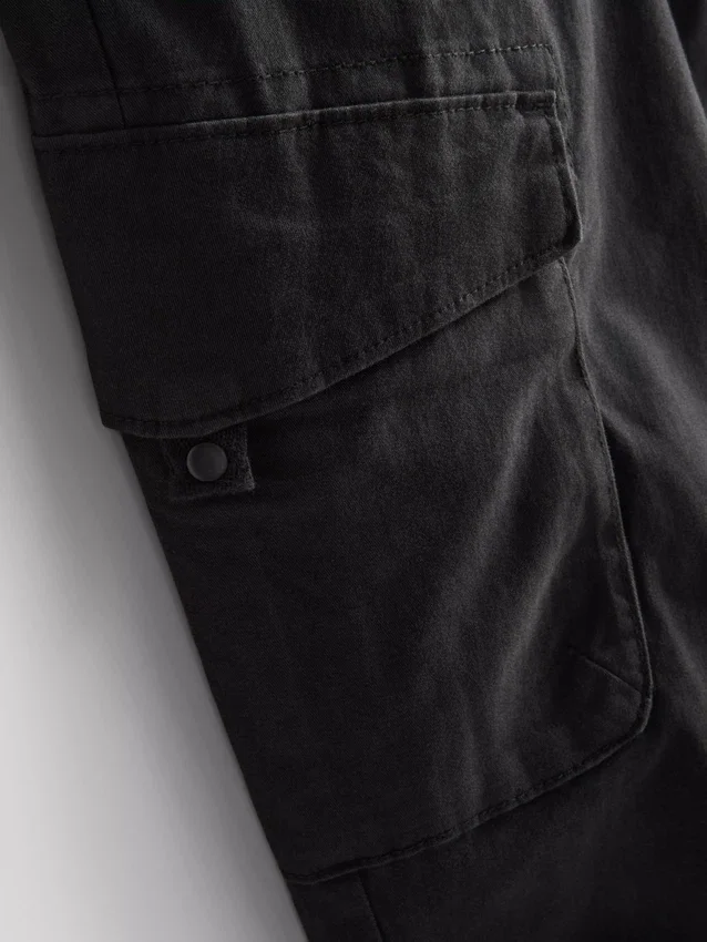 Cuffed cargo joggers