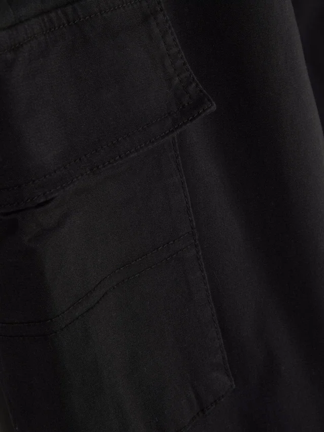 Cuffed cargo pants