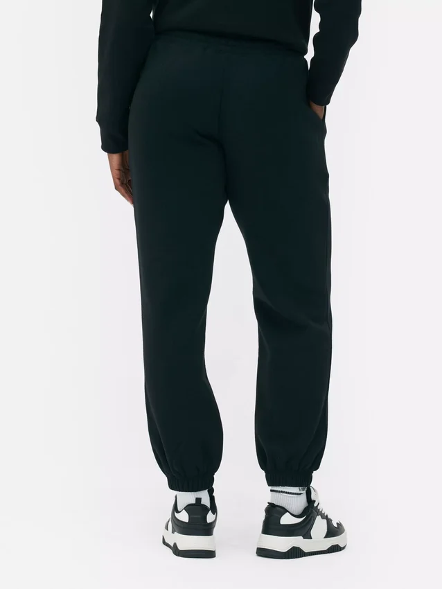 Cuffed leg drawstring joggers
