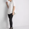 Curved hem active tee