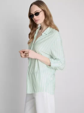 Curved-hem relaxed button-down shirt