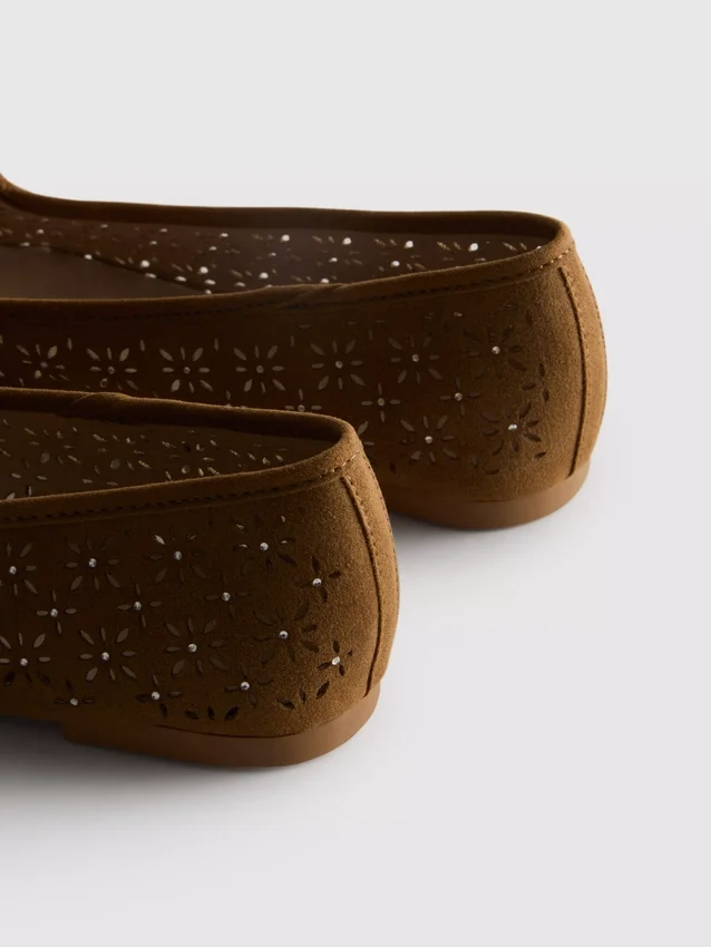 Cut-out ballet flats
