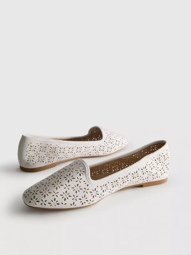 Cut-out ballet flats