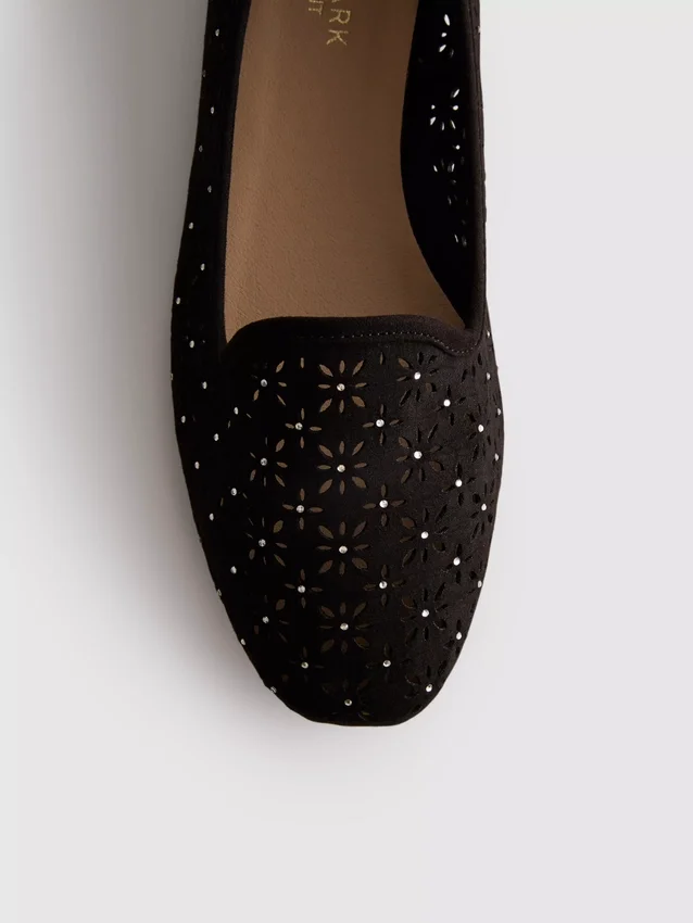 Cut-out ballet flats