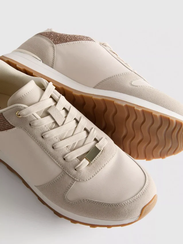 Diamanta detail low-top sneakers