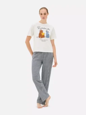 Disney's character print pajamas