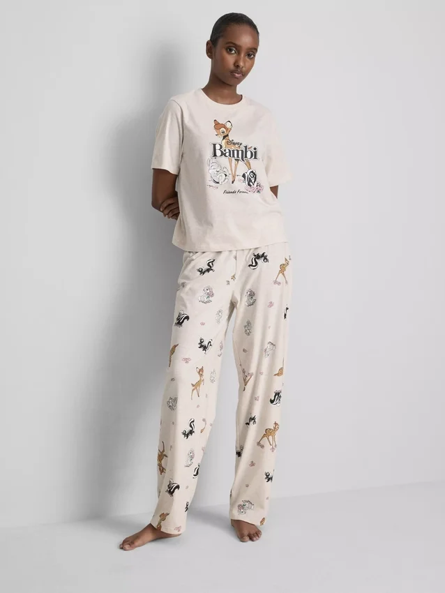 Disney's cotton-blend graphic pajamas