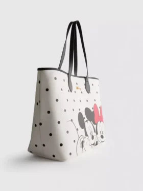 Disney’s mickey mouse faux leather tote bag