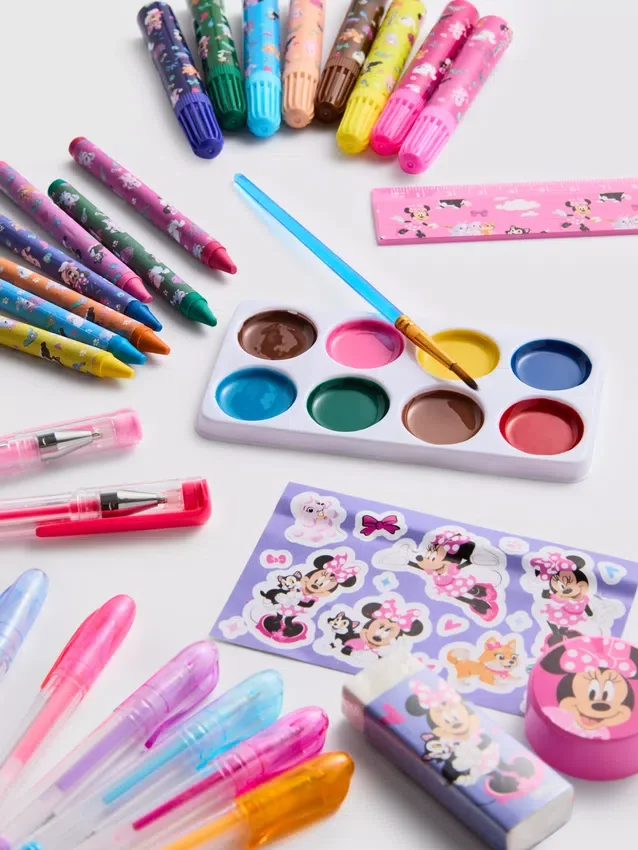Disney's minnie mouse art set