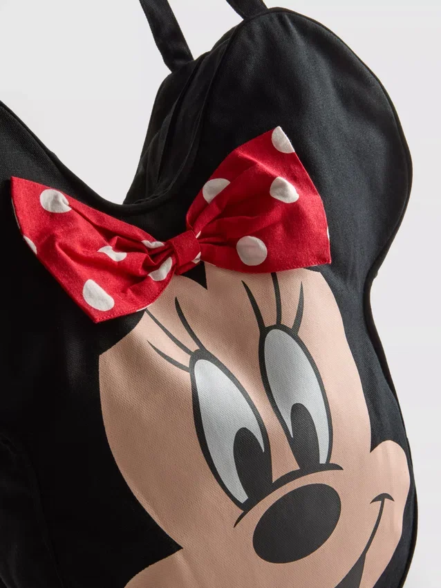Disney's minnie mouse character tote bag