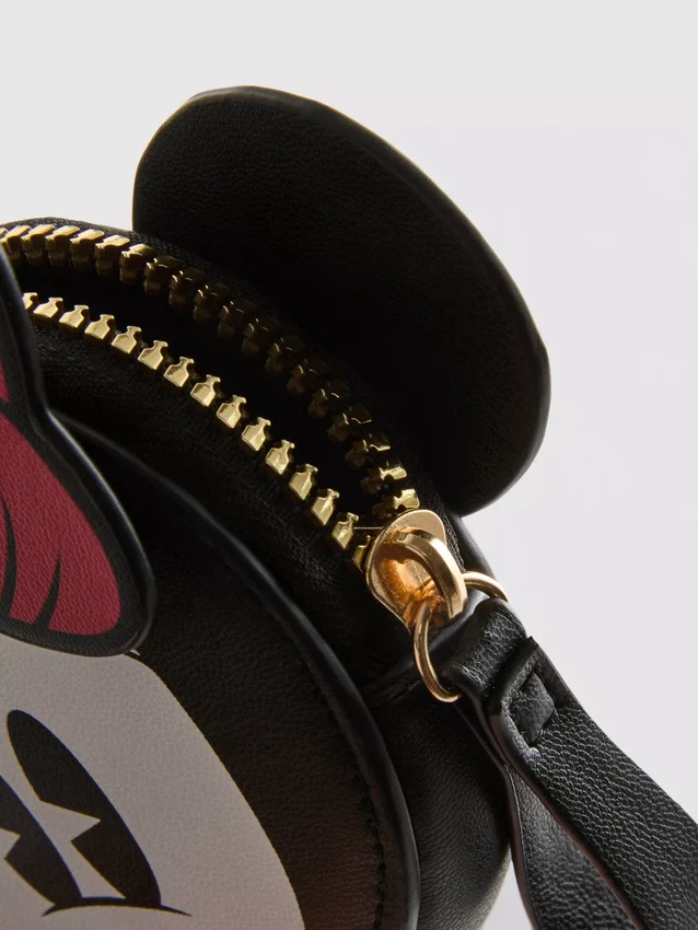 Disney's minnie mouse coin purse