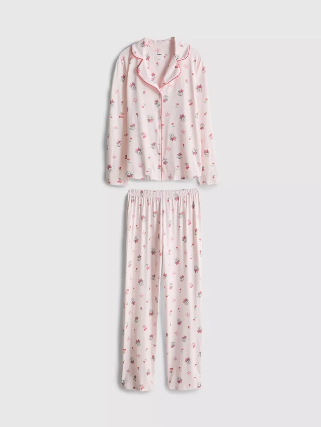 Disney's minnie mouse graphic boyfriend pajamas