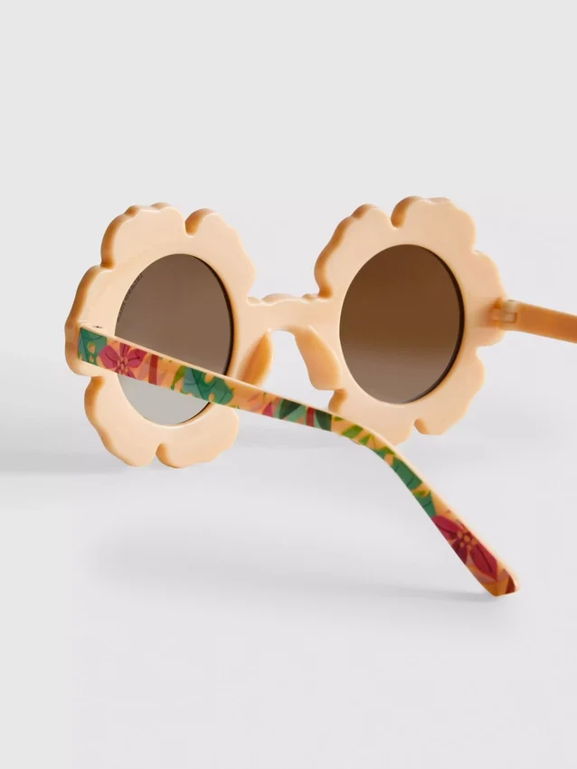 Disney's moana floral sunglasses