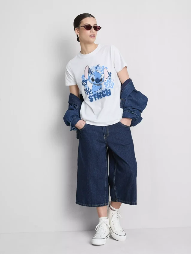 Disney's stitch t-shirt