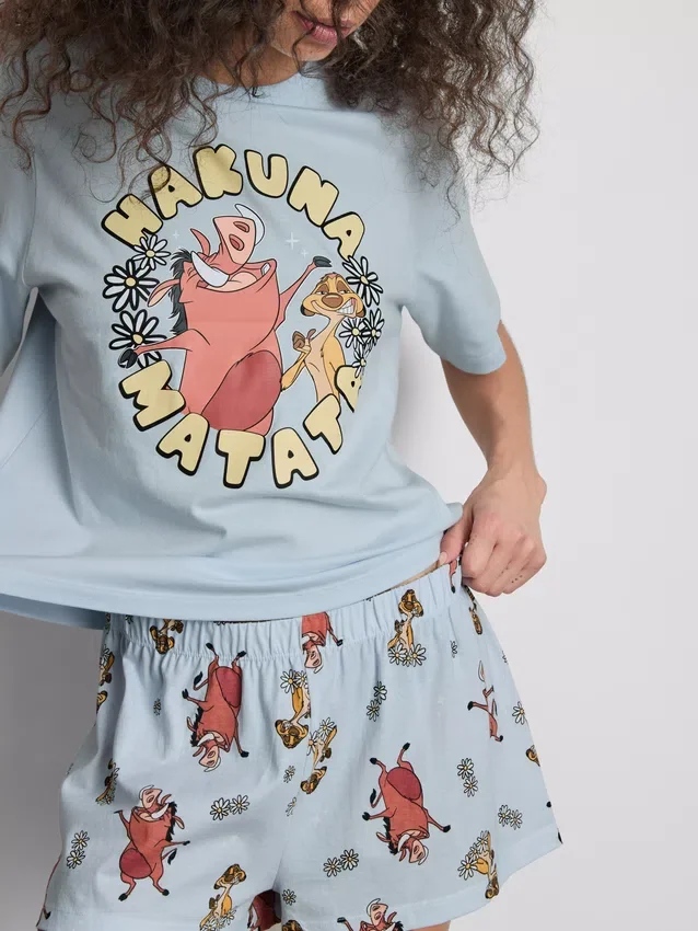 Disney's the lion king hakuna matata graphic pajamas