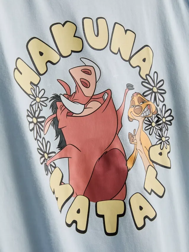 Disney's the lion king hakuna matata graphic pajamas
