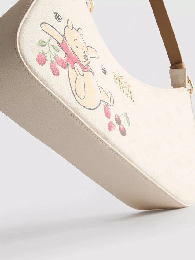 Disney's winnie the pooh character shoulder bag