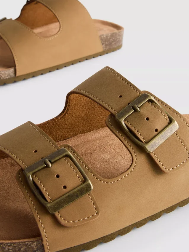 Double-buckle strap sandals