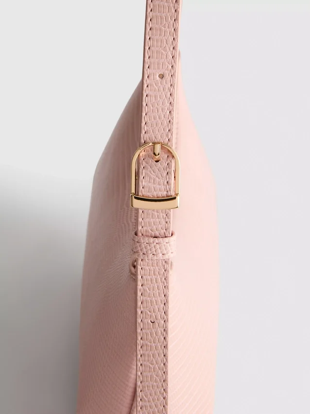 Double gusset shoulder bag