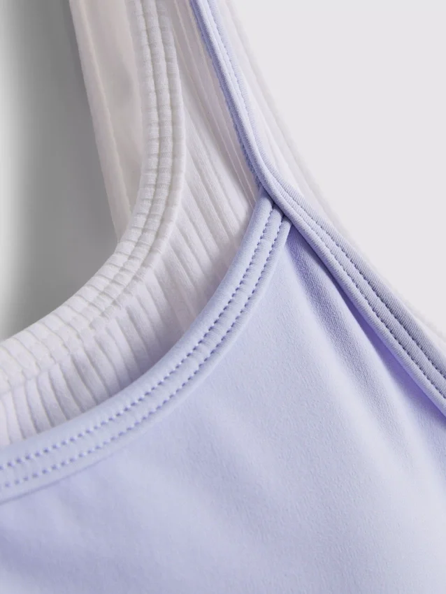 Double-layered active crop top