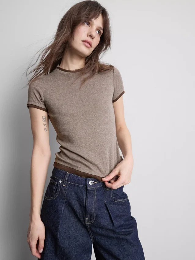 Double layered crew neck tee