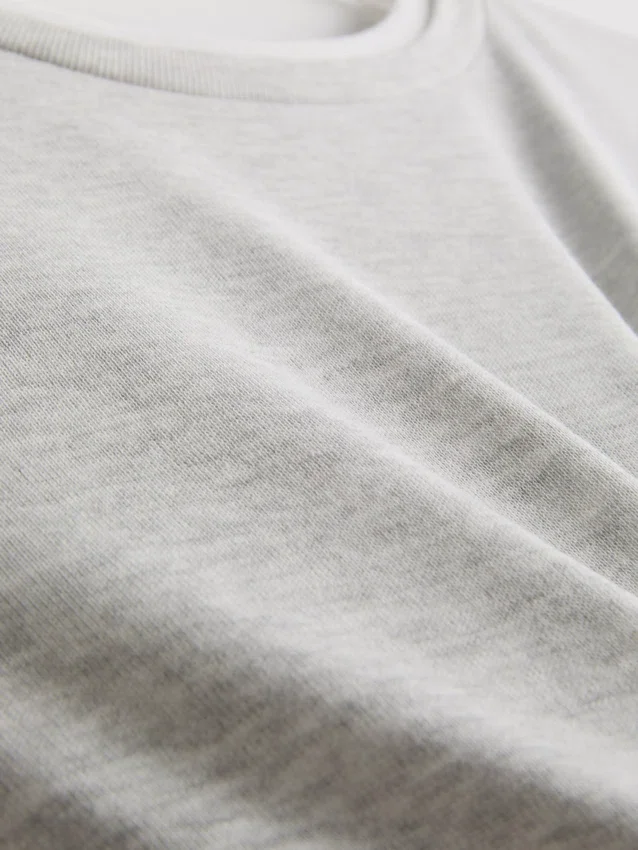 Double layered crew neck tee