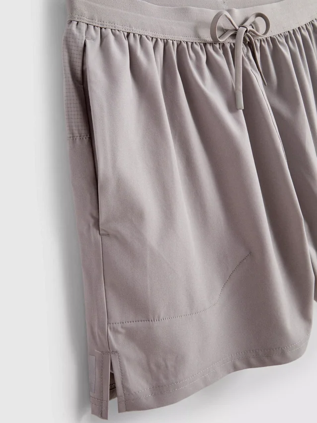 Drawstring gym shorts