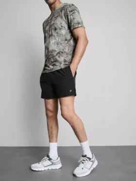 Drawstring running shorts