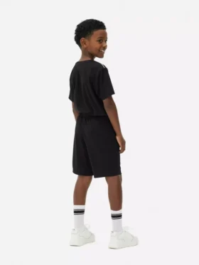 Drawstring sports shorts