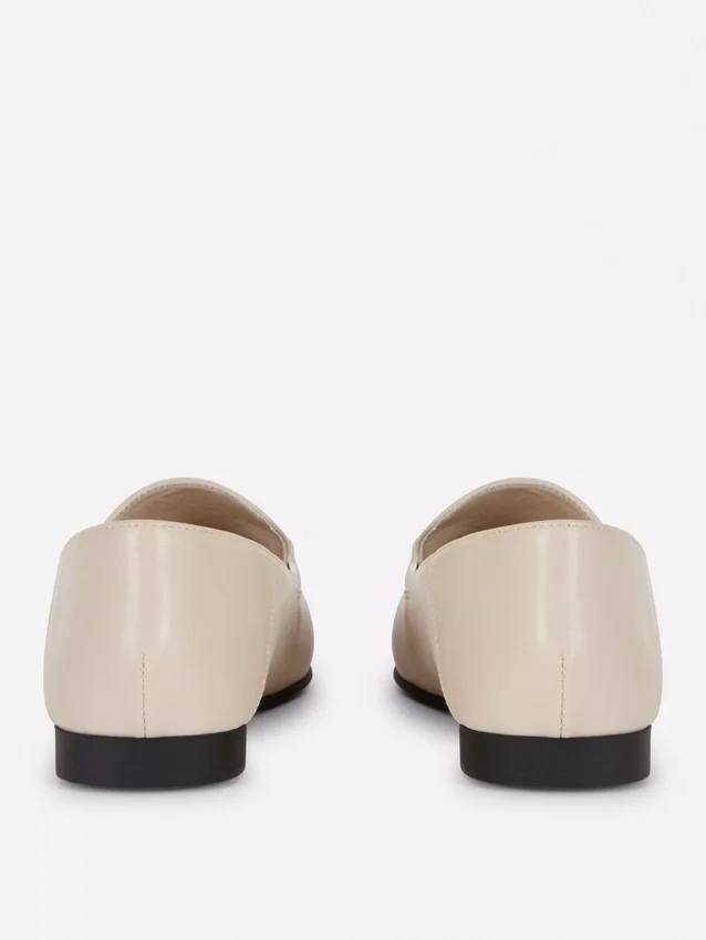 Dressy loafers