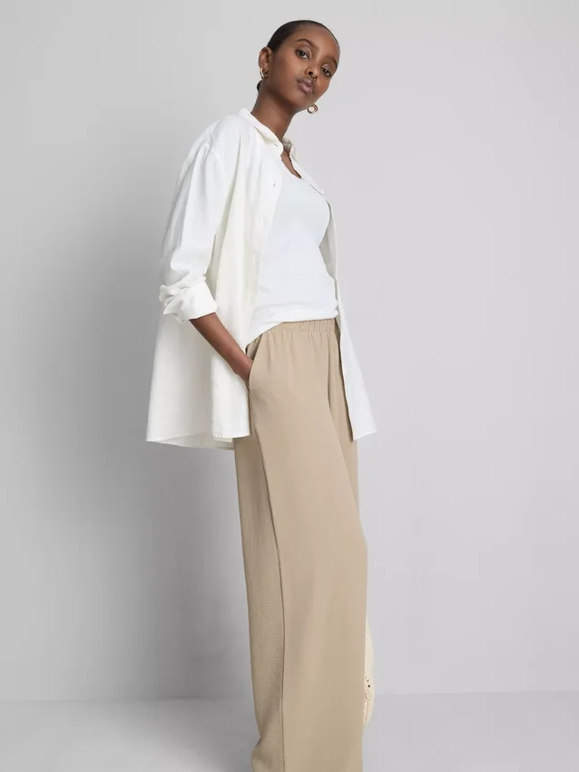 Elastic waist wide-leg pants